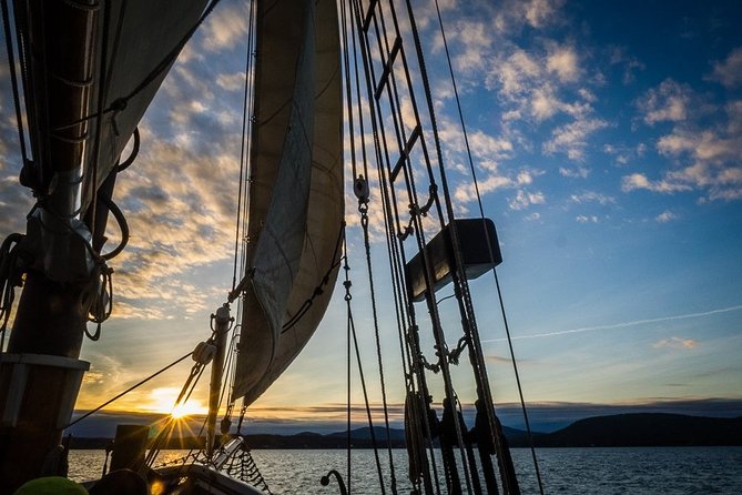Windjammer Classic Sunset Sail