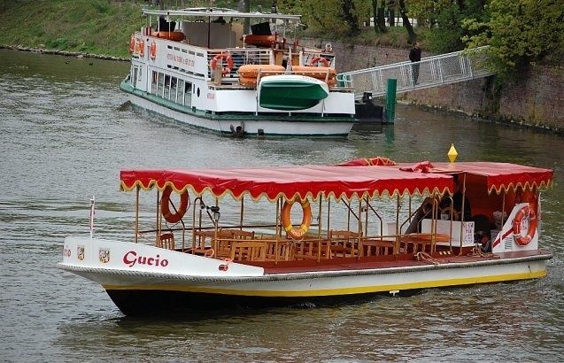 WrocłAw City Tour With Gondola or Boat Ride