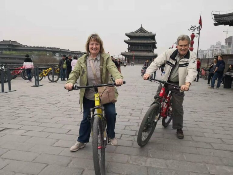 Xi’an: City Wall, Pagoda and Optional Attraction City Tour