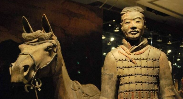 Xi’an Private Terracotta Warriors and Hanyangling Mausoleum