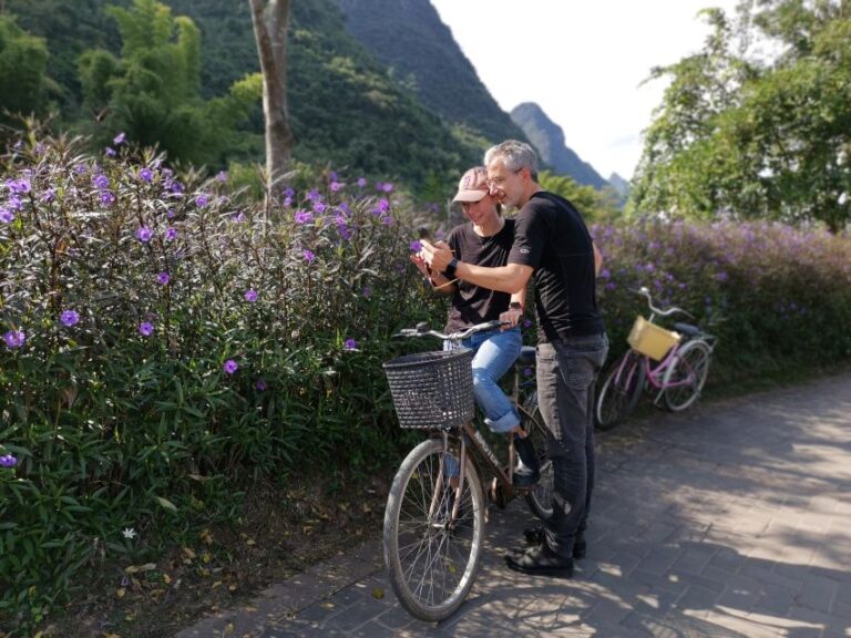 Yangshuo: Hiking, Rafting&Cycling All Inclusive Private Tour
