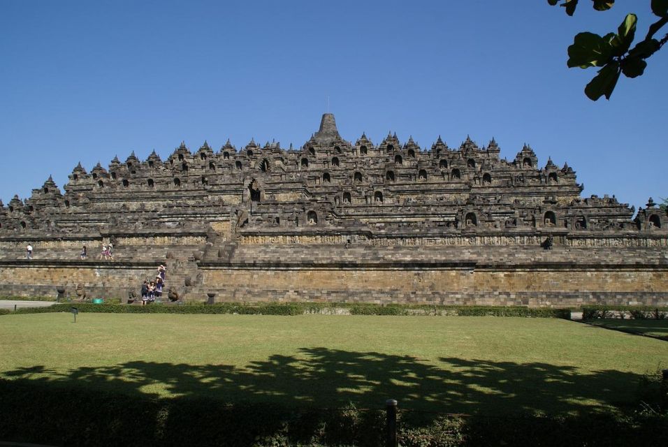 1 yogyakarta 4 day private customized guided tour with hotel Yogyakarta: 4-Day Private Customized Guided Tour With Hotel