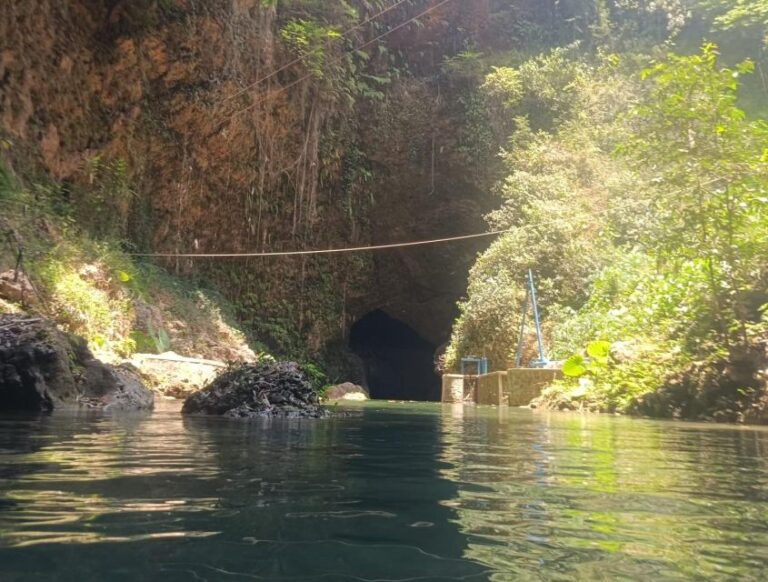 Yogyakarta Cave: Jomblang Cave and Pindul Cave