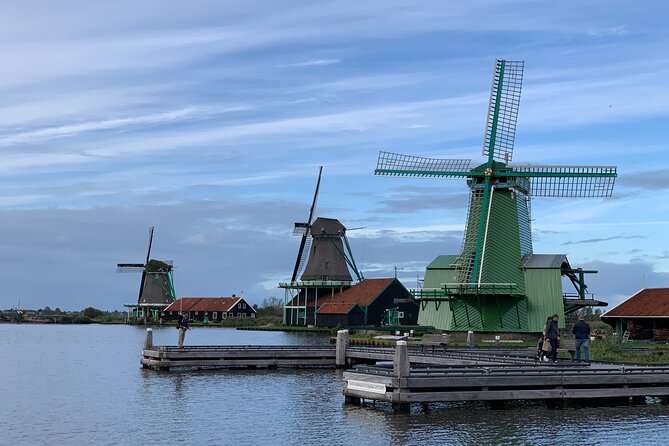 Zaanse Schans and Giethoorn Small-Group Tour With Hotel Pick up