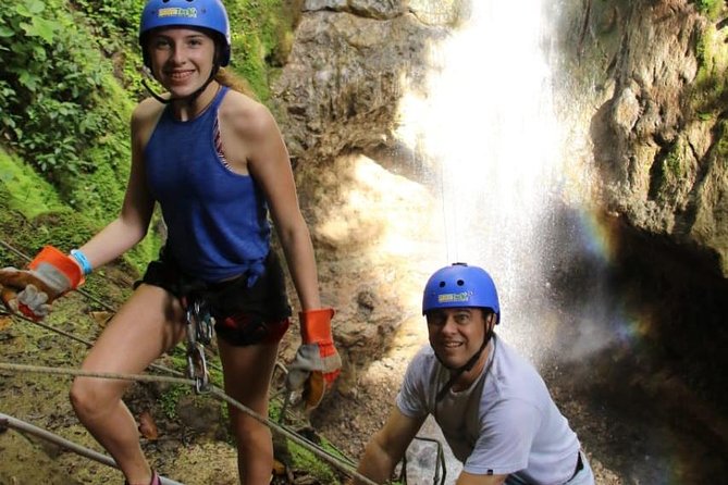 Ziplining and Waterfall Rappelling Combo in Costa Rica