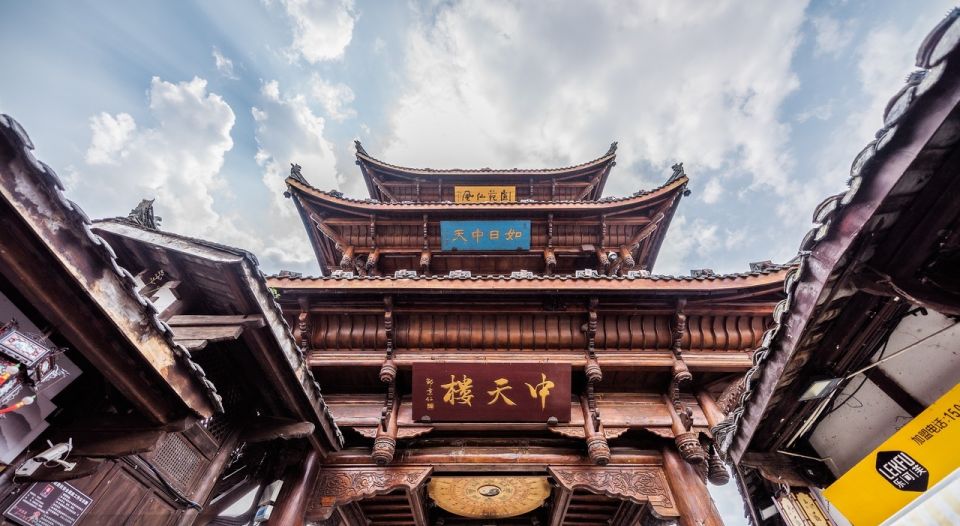 2-day Tour Chengdu-Langzhong - Just The Basics