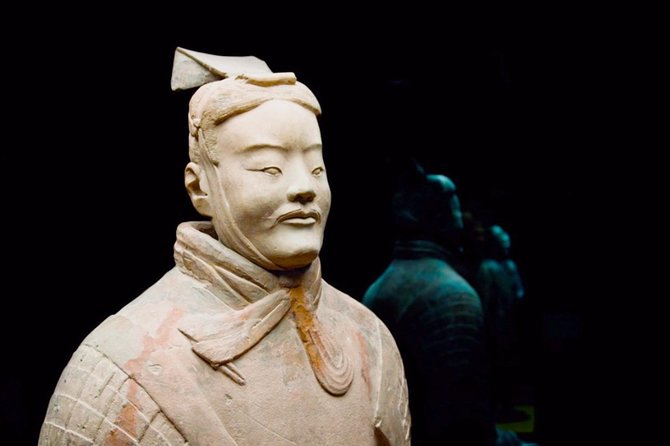 2-Day Xian Private Tour: Mount Huashan and Terracotta Warriors - Key Points