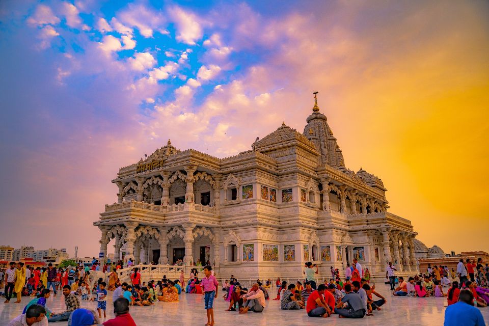 2 Days Mathura and Vrindavan Tour With Aarti and Boat Ride - Tour Overview