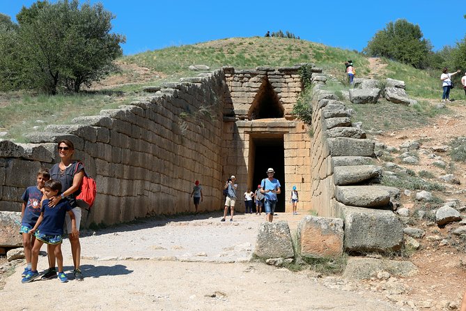 2 Days Private Tour: Delphi - Mycenae & Corinth - Key Points