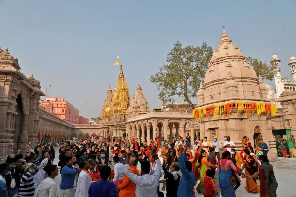 2 Days Varanasi Sightseeing Tour by Car - Key Points
