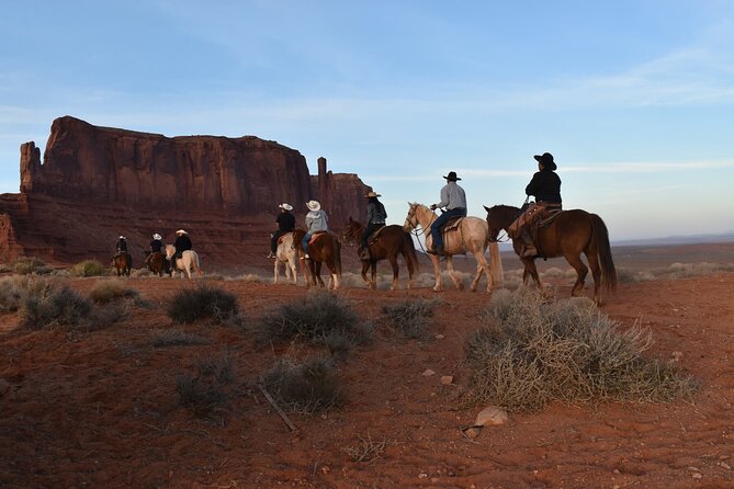 2 Hour Monument Valley Horseback Tour - Just The Basics