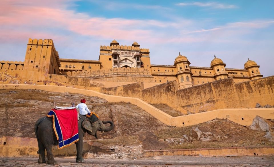 2 Nights Jaipur With Amber Fort- City Palace- Wind Palace - Key Points