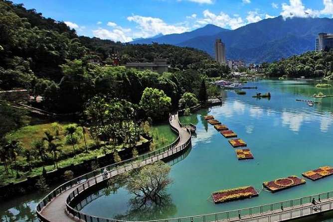 1 Day Tour Sun Moon Lake From Taichung - Inclusions and Activities