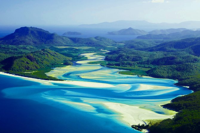 1-Hour Whitsunday Islands and Heart Reef Scenic Flight - Scenic Highlights