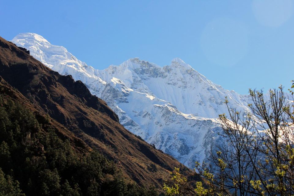 15 Days Manaslu Circuit via Larkey La Pass Trek - Itinerary Details and Daily Activities