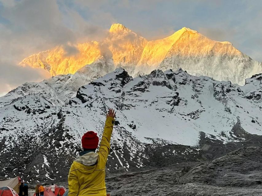 15 Days Mt.Everest & Mt.Kailash Kora Pilgrimage Group Tour - Language and Live Guide
