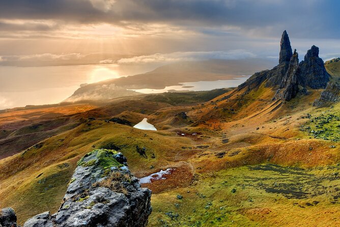 3 Day - Isle of Skye, Loch Ness & Glenfinnan Tour From Glasgow - Transportation and Accommodation