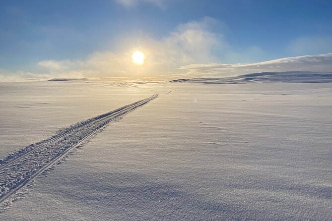 3-day Karasjok Exploration by Snowmobile - Arctic Wilderness Exploration