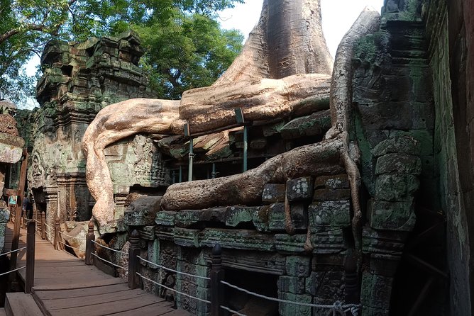 3 Days Angkor Temple Tours Floating Village From Dawn To Dusk - Angkor Wat Sunrise Experience