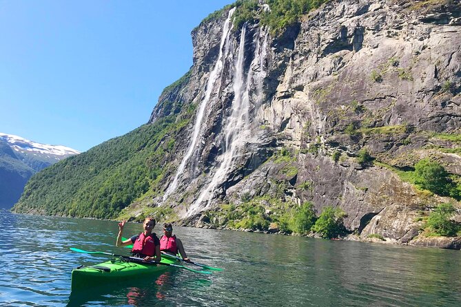 3-Hour Guided Kayak Experience in Geiranger - Insights From Traveler Reviews