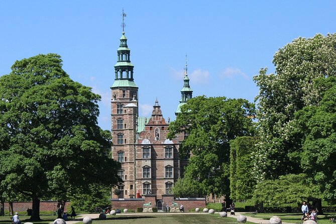 3 Hour Private Guided Copenhagen Walking Tour - Customizable Itinerary Options
