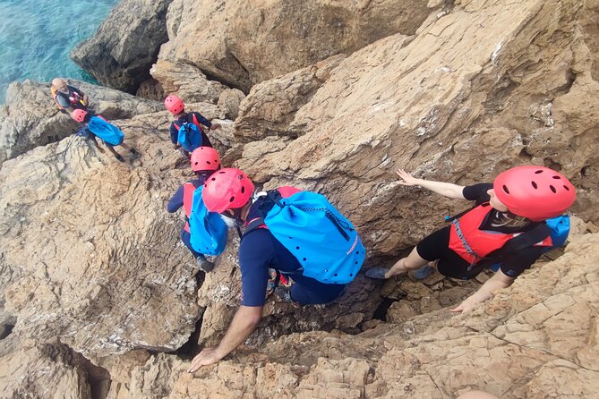 3-Hour Private or Small Group Coasteering in Sounio - Cancellation Policy Details