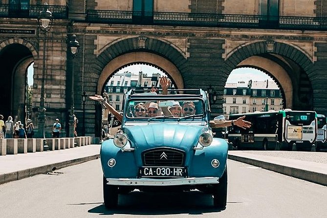 3H Grand Paris Tour in 2CV CITROEN - Customizable Itinerary