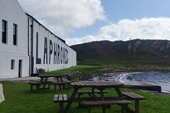 4-Day Islay Platinum Whisky Tour - Whisky Included! With Free Pickup! - Accommodation and Distilleries
