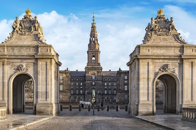 4-Hour Private Half-Day Frederiksborg Castle Tour - Booking Information
