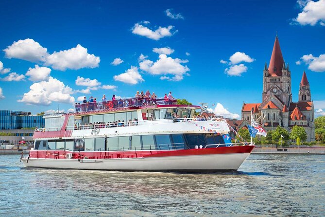 48-Hour Hop-On Hop-Off With Guided Walking Tour and River Cruise - Cancellation Policy Details