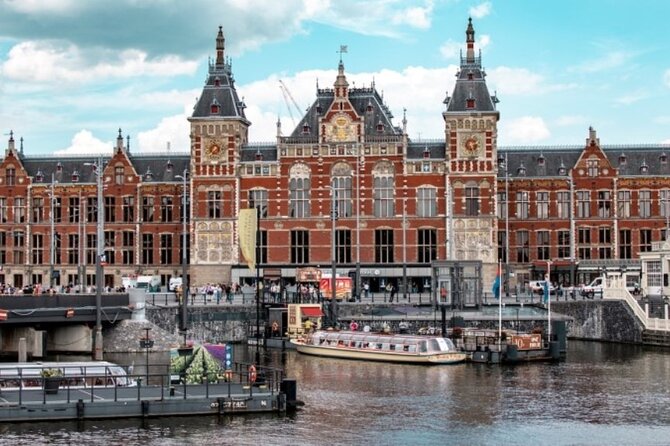5 Hrs Golden Age Amsterdam Private Walking Tour With Local Guide - Local Guide Insights