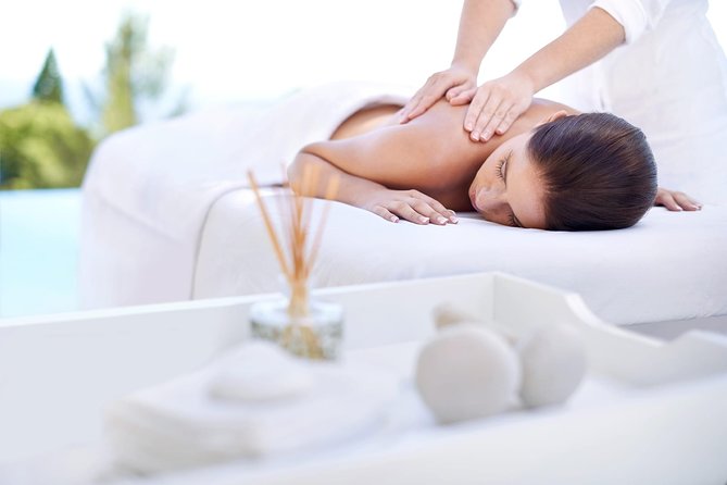 50 Minutes Deep Tissue Massage Gift - The Golden Tree - Accessibility Information
