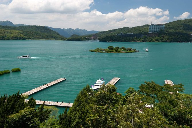6-Day Taiwanese Island Excursion (Sun Moon Lake and South& Eastern Taiwan) - Accommodation Options