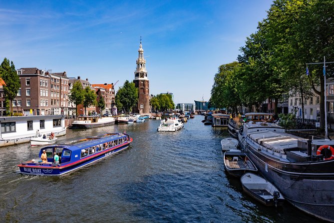 75-minute Amsterdam Canal Cruise by Blue Boat Company - Inclusions and Amenities