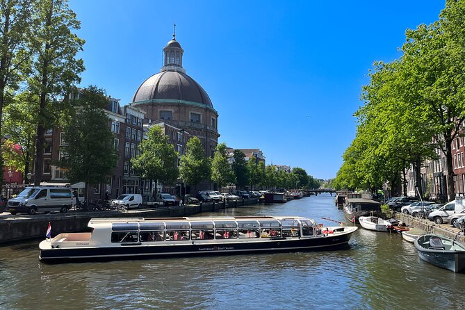 75 Minutes Canal Cruise Highlights of Amsterdam - Onboard Experience and Amenities