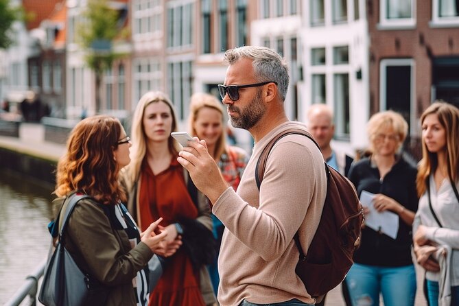 90 Minutes Walking Tour and Escape Room in Leiden - Inclusions