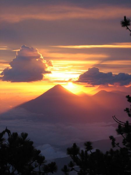 Acatenango Volcano 2-Day Hike - Experience Highlights