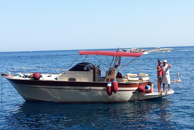 Amalfi Boat Tour From Sorrento With Positano Trip - Boat Features