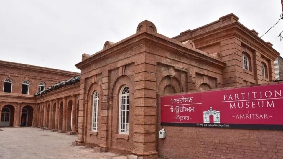 Amritsar: Small Group Sightseeing Tour With Wagah Border - Customer Reviews