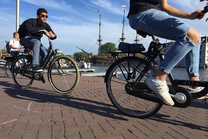 Amsterdam Highlights Bike Tour - Booking Information