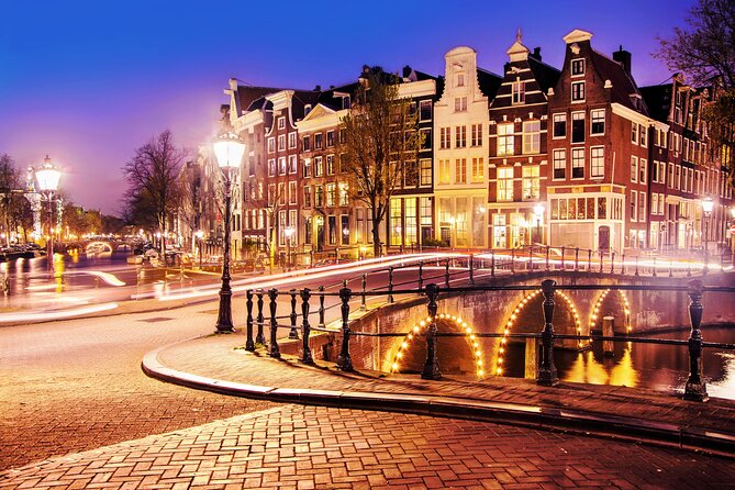 Amsterdam Winter Wonder Walk - Experiencing the Winter Walk