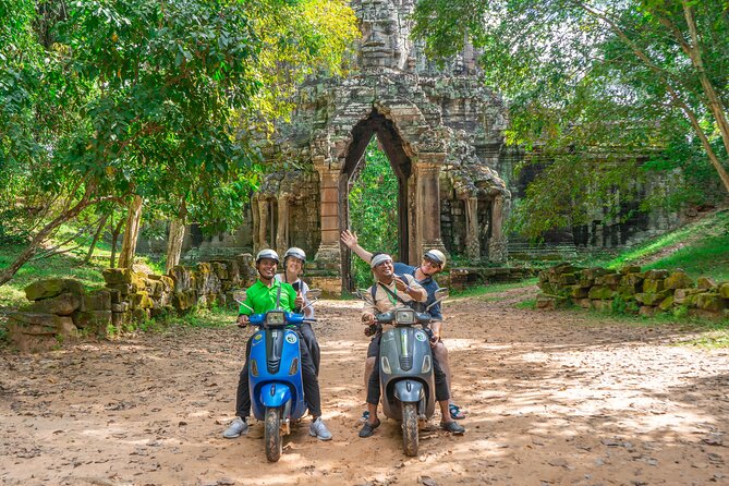 Angkor Adventure Vespa Tour - Inclusive Local Snacks & Lunch - Customer Reviews