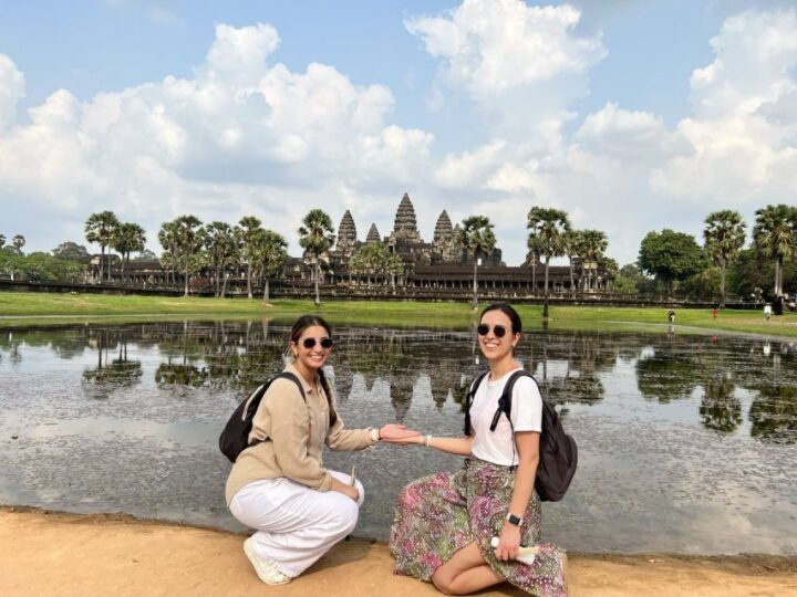 Angkor Wat Bike Tour With Lunch Included - Experience Highlights