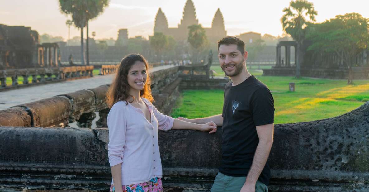 Angkor Wat: Half-Day Sunrise Vespa Tour With Lunch - Experience Highlights & Itinerary