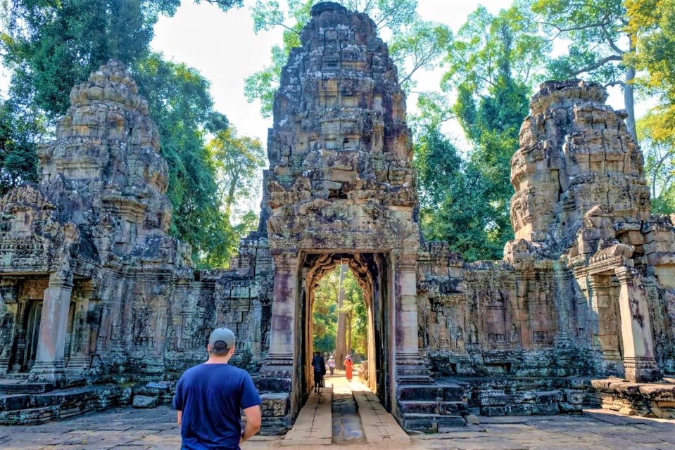 Angkor Wat Sunrise, Ta Promh, Banteay Srei, Bayon Day Tour - Tour Itinerary