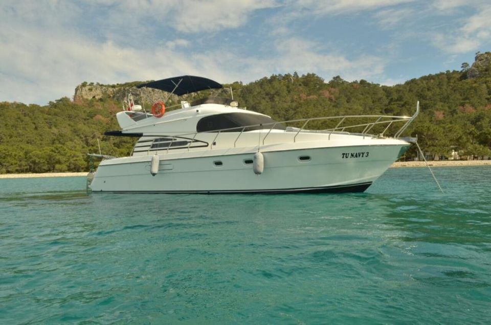 Antalya: Private Yacht Tour With 3 Swim Stops and Lunch - Experience Highlights on the Yacht