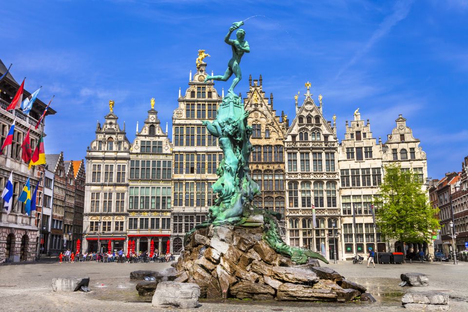 Antwerp: Private Walking Tour With a Local - Review Summary