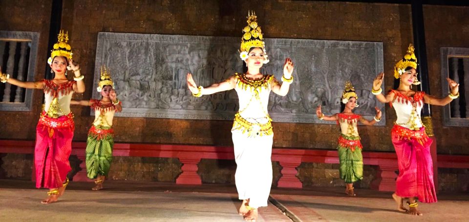 Apsara Dance Show With Dinner by Tuk-Tuk Roundtrip Transfer - Booking Information