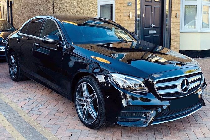 Arrival Transfer: Airport EDI to Edinburgh by Business Car - Pickup and Drop-off