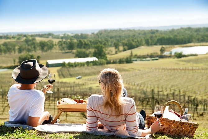 Audrey Wilkinson Vineyard: Picnic With Wine Masterclass Tasting - Location and Accessibility